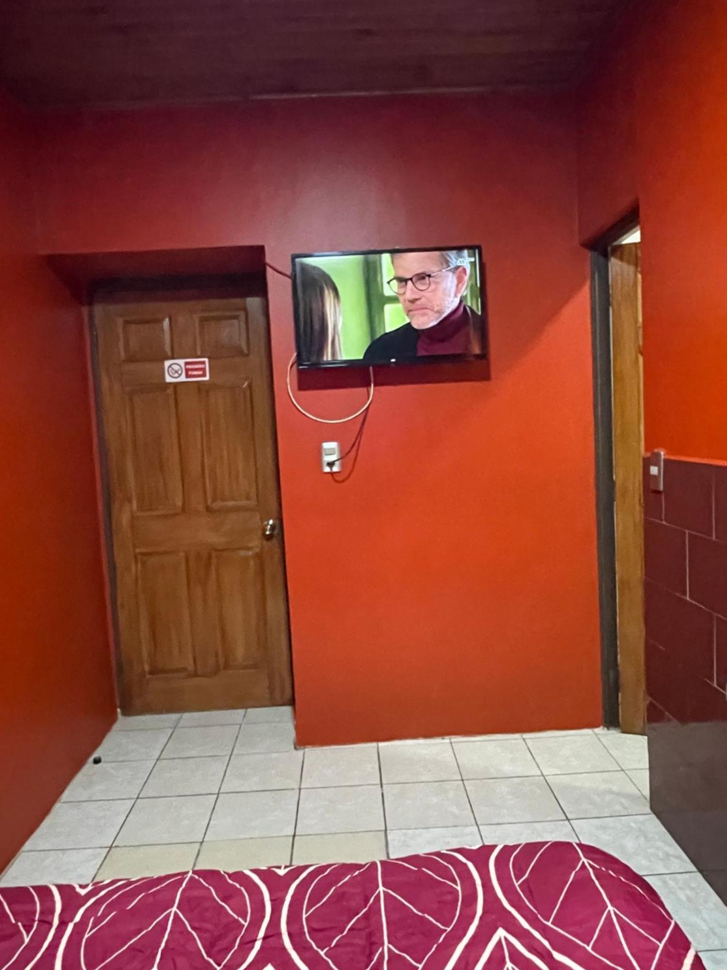Residencial Don Santiago Bed and Breakfast Talca  Buitenkant foto
