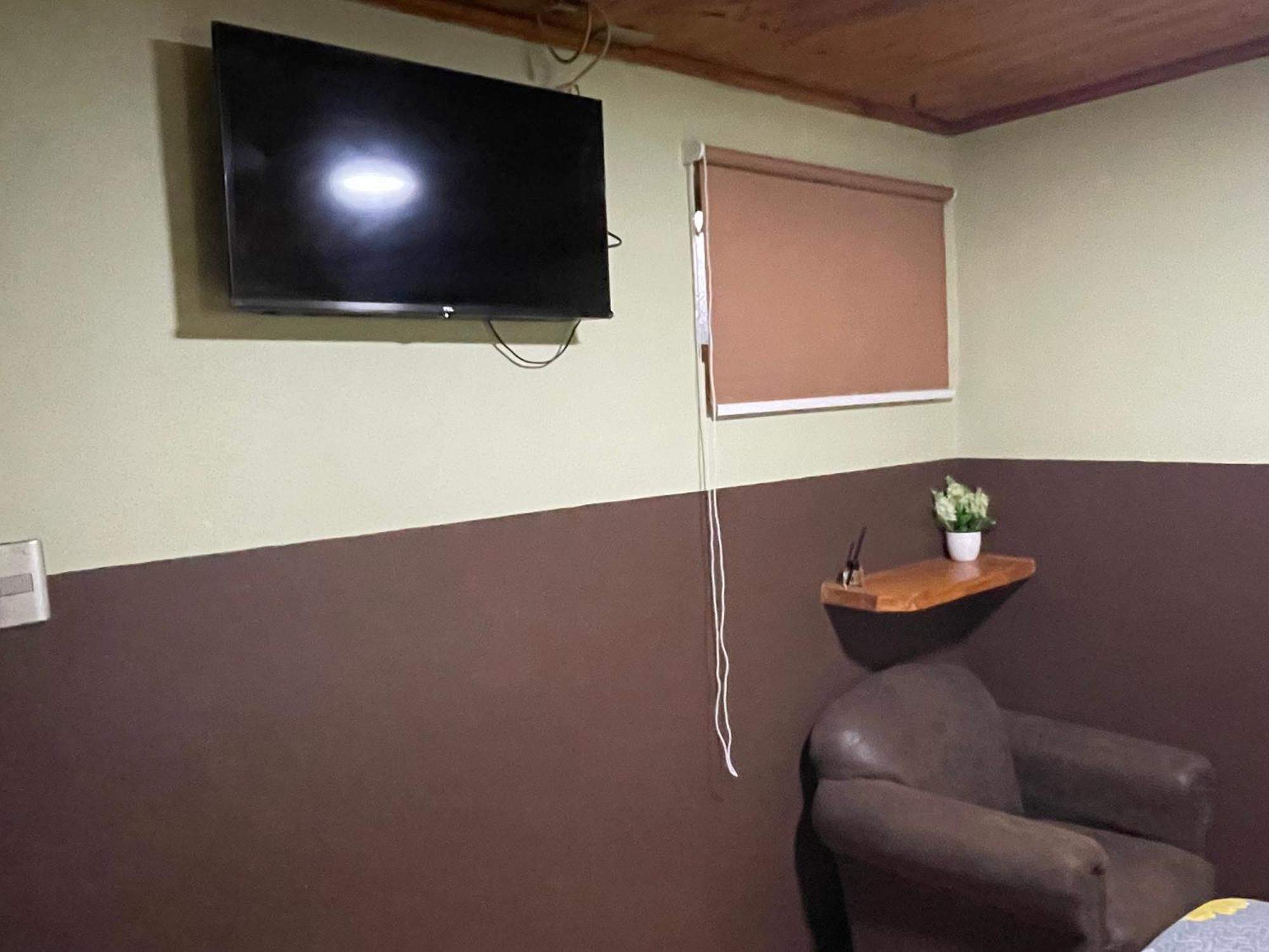 Residencial Don Santiago Bed and Breakfast Talca  Buitenkant foto
